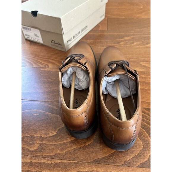 Clarks Men's Tilden Plain Oxford Dark Tan Lace Up Dress Shoe NEW US size 9 W - Picture 10 of 10